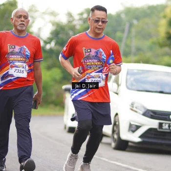 Runner Photo 6026200