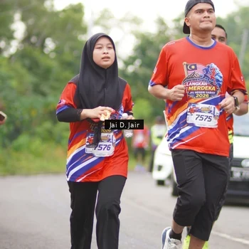 Runner Photo 6026201