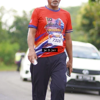 Runner Photo 6026210
