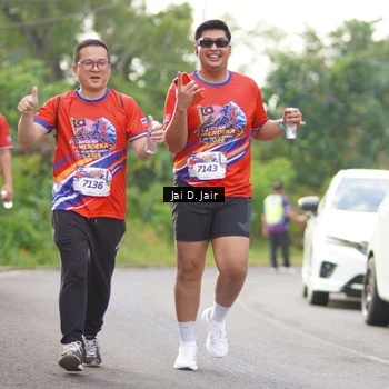 Runner Photo 6026211