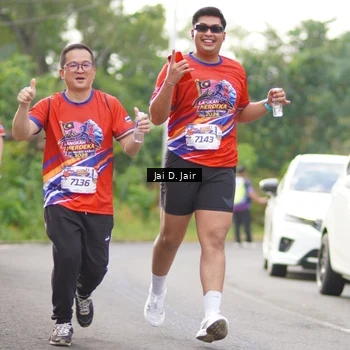 Runner Photo 6026216