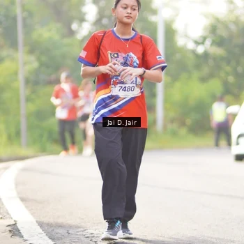 Runner Photo 6026222