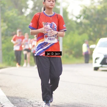 Runner Photo 6026224