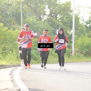 Runner Photo 6026229