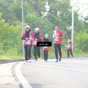 Runner Photo 6026273
