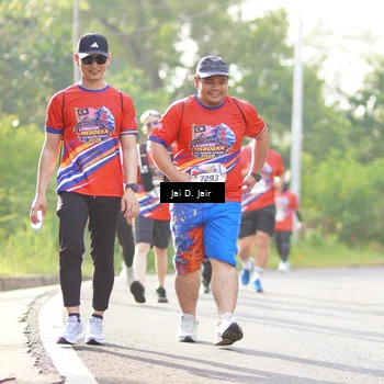 Runner Photo 6026295