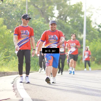 Runner Photo 6026299
