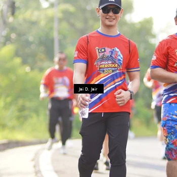 Runner Photo 6026316