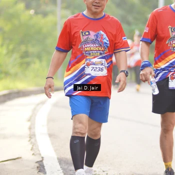 Runner Photo 6026353