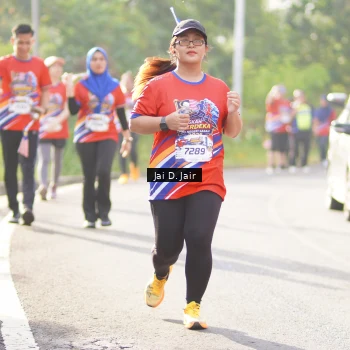 Runner Photo 6026360