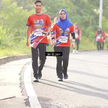 Runner Photo 6026368