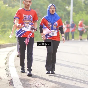 Runner Photo 6026370