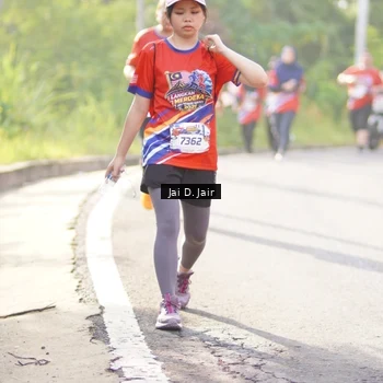 Runner Photo 6026374