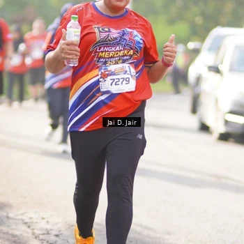 Runner Photo 6026395