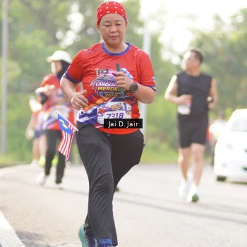 Runner Photo 6026449