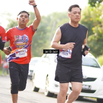 Runner Photo 6026454