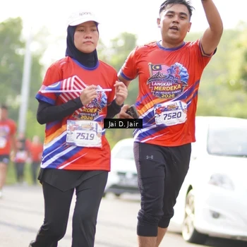 Runner Photo 6026455