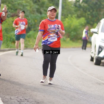 Runner Photo 6026504