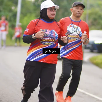 Runner Photo 6026526