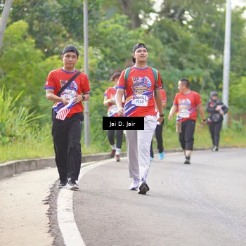Runner Photo 6026535