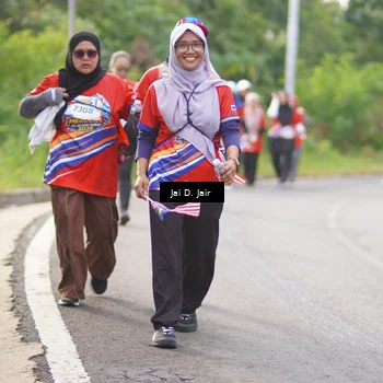 Runner Photo 6026573