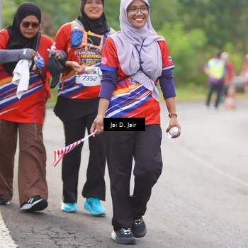Runner Photo 6026576