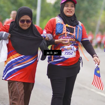 Runner Photo 6026583