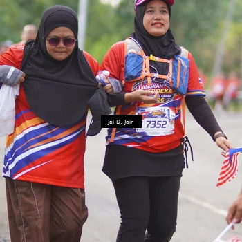 Runner Photo 6026585