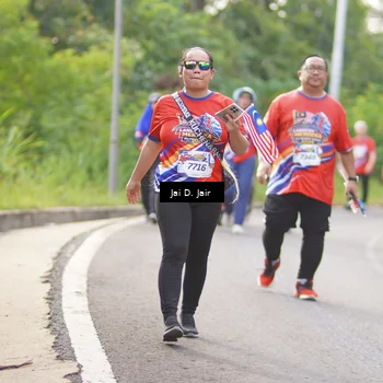 Runner Photo 6026599