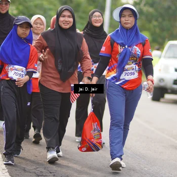 Runner Photo 6026602