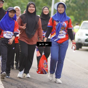 Runner Photo 6026604
