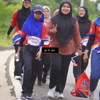 Runner Photo 6026607