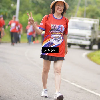 Runner Photo 6026630