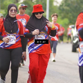 Runner Photo 6026654