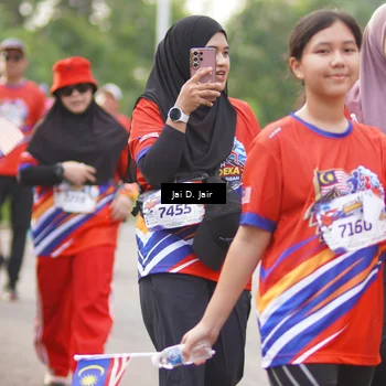 Runner Photo 6026659