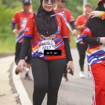 Runner Photo 6026665
