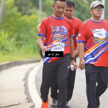 Runner Photo 6026687