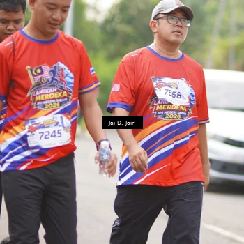 Runner Photo 6026695