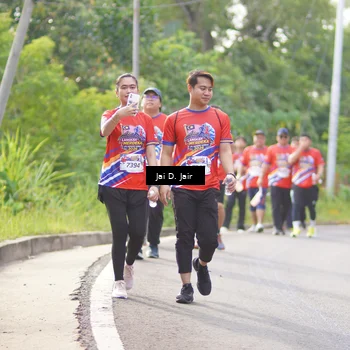Runner Photo 6026701
