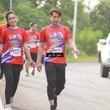 Runner Photo 6026709