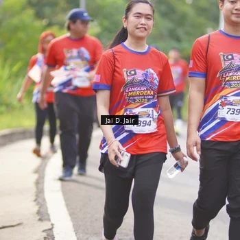 Runner Photo 6026711
