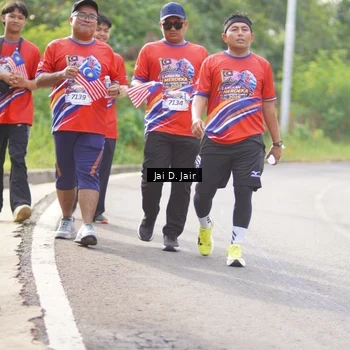 Runner Photo 6026719