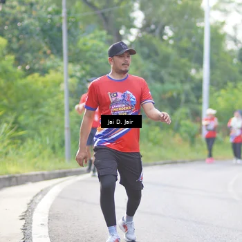 Runner Photo 6026739