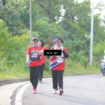 Runner Photo 6026757