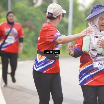Runner Photo 6026772