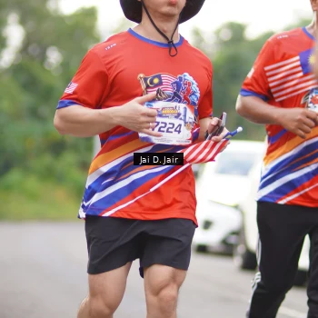 Runner Photo 6026791
