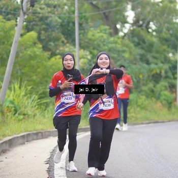 Runner Photo 6026801