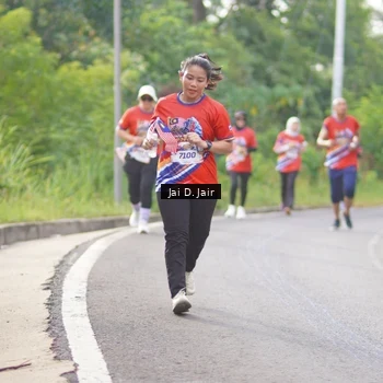 Runner Photo 6026844
