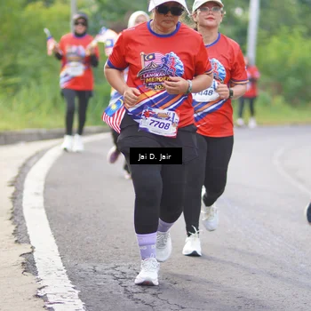 Runner Photo 6026852