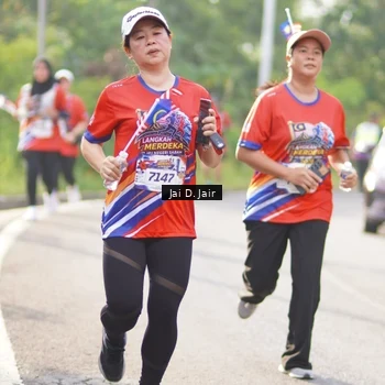 Runner Photo 6026906